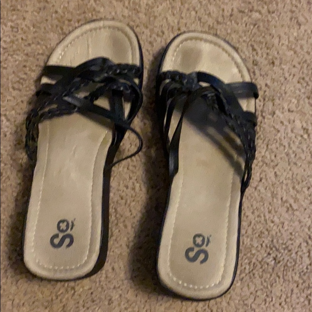 SO Sandals